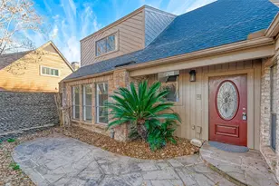 2107 Shadowbriar Dr, Houston, TX 77077 - Photo 3