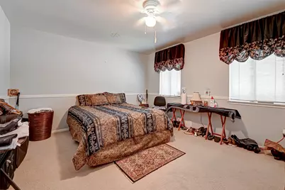 2307 Oakview Drive, Missouri City, TX 77459 - Photo 33