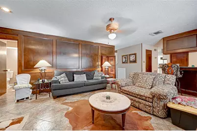2307 Oakview Drive, Missouri City, TX 77459 - Photo 9