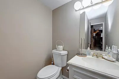 2307 Oakview Drive, Missouri City, TX 77459 - Photo 11