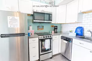 6300 Seawall Blvd, Galveston, TX 77551 - Photo 5
