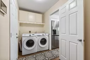 9726 John Bank Dr, Spring, TX 77379 - Photo 19