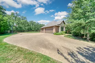 18580 Kiowa Cove, College Station, TX 77845 - Photo 5