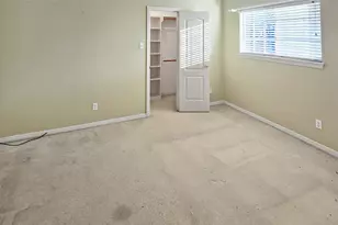 19223 Foxtree Ln, Houston, TX 77094 - Photo 37