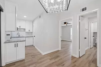 1516 Bay Area Boulevard #K15, Houston, TX 77058 - Photo 13