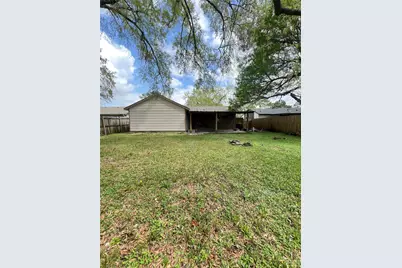 6231 Hollow Pines Drive, Houston, TX 77049 - Photo 21