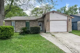 6231 Hollow Pines Dr, Houston, TX 77049 - Photo 1