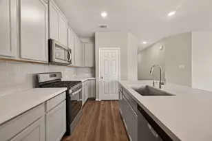2483 Solaris Bnd Dr, Katy, TX 77493 - Photo 5