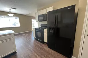 28811 Stapleford St, Spring, TX 77386 - Photo 5