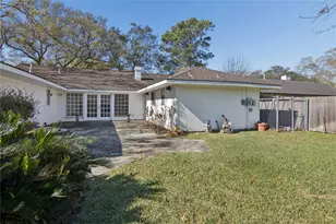 18335 Hereford Ln, Nassau Bay, TX 77058 - Photo 33