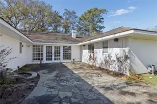 18335 Hereford Ln, Nassau Bay, TX 77058 - Photo 35