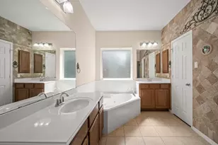 3211 London Ln, Missouri City, TX 77459 - Photo 11