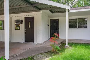 4205 Ember Ln, Deer Park, TX 77536 - Photo 3