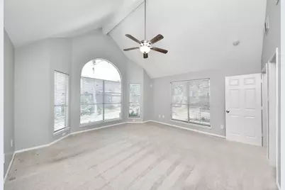 2127 Grovewood Park, Conroe, TX 77385 - Photo 19