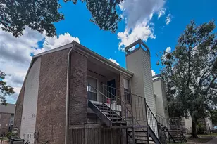 3900 Woodchase Dr, Houston, TX 77042 - Photo 17