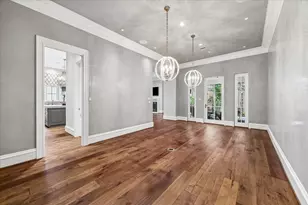 1246 Place Royale Way, Houston, TX 77056 - Photo 7