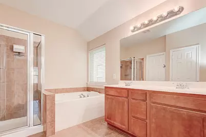 6131 Moran Crest Drive, Spring, TX 77388 - Photo 19