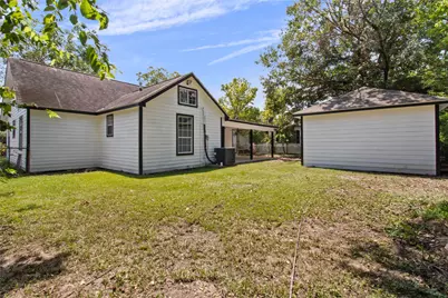 5641 Truett Street, Houston, TX 77023 - Photo 17