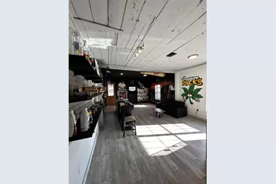 304 Lockwood Drive, Houston, TX 77011 - Photo 11