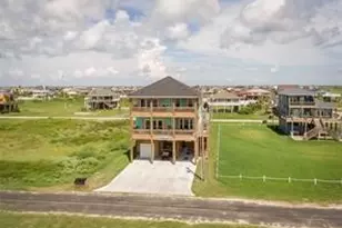 1129 Blue Water Dr, Crystal Beach, TX 77650 - Photo 39