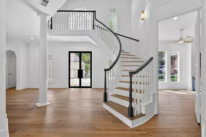 2 Argonne Place, The Woodlands, TX 77382 - Photo 19