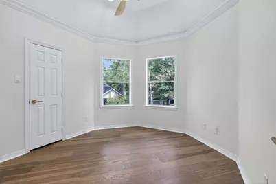 2 Argonne Place, The Woodlands, TX 77382 - Photo 31