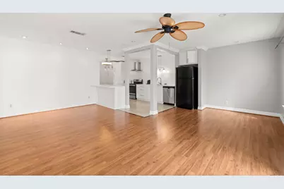 2824 Briarhurst Drive #14, Houston, TX 77057 - Photo 7