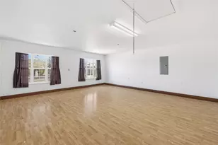 201 Green Oaks Loop, Fredericksburg, TX 78624 - Photo 3