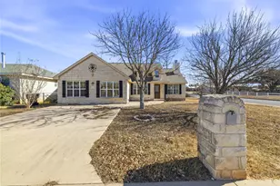 201 Green Oaks Loop, Fredericksburg, TX 78624 - Photo 1