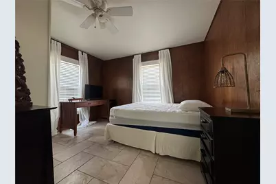 1823 Market Street #B, Galveston, TX 77550 - Photo 17