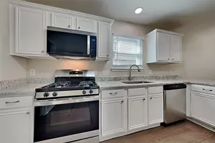 1116 Lake Shore Dr, Pearland, TX 77581 - Photo 5