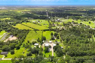 2052 County Rd 540, Alvin, TX 77511 - Photo 5