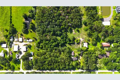2052 County Road 540, Alvin, TX 77511 - Photo 7