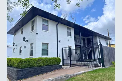 2030 Portsmouth Street #5, Houston, TX 77098 - Photo 1