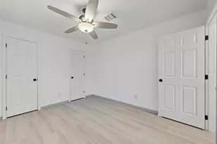 9912 Blue Bird St, La Porte, TX 77571 - Photo 31