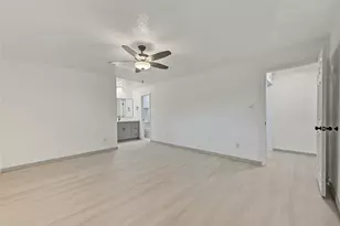 9912 Blue Bird St, La Porte, TX 77571 - Photo 21
