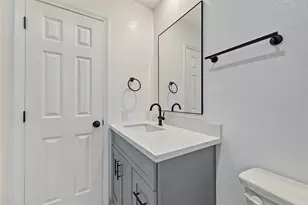 9912 Blue Bird St, La Porte, TX 77571 - Photo 33