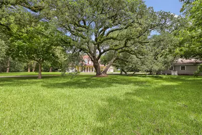 123 Burwell Road Road, Highlands, TX 77562 - Photo 3