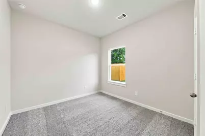 605 Burkett Street, Dayton, TX 77535 - Photo 13