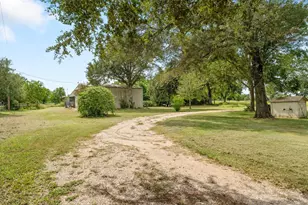 2436 S State Hwy 71, El Campo, TX 77437 - Photo 29