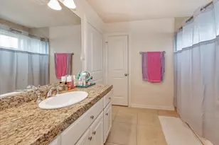 14447 Kingston Cove Ln, Houston, TX 77077 - Photo 33