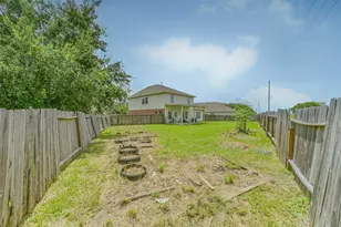 7102 Calix Ln, Houston, TX 77083 - Photo 7