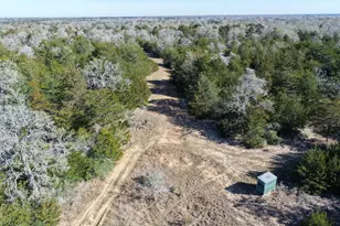 1873 Co Rd 136A, Hallettsville, TX 77964 - Photo 19