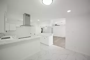 5943 Greenmont Dr, Houston, TX 77092 - Photo 11