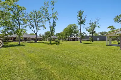5922 Redfish Run, Baytown, TX 77523 - Photo 7