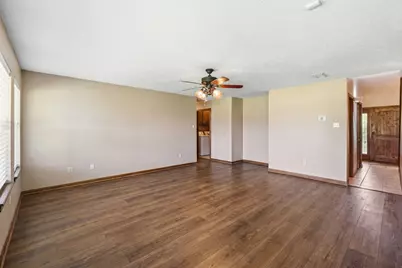5922 Redfish Run, Baytown, TX 77523 - Photo 17