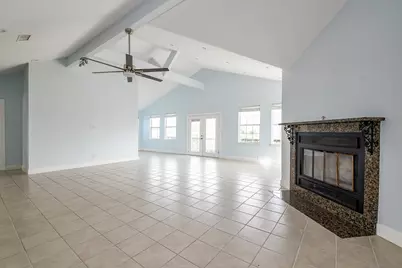 1615 Railroad Avenue, San Leon, TX 77539 - Photo 13
