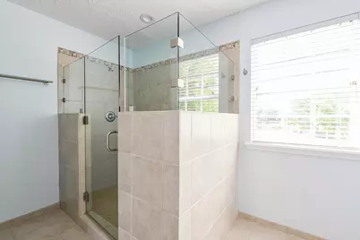 1615 Railroad Avenue, San Leon, TX 77539 - Photo 33