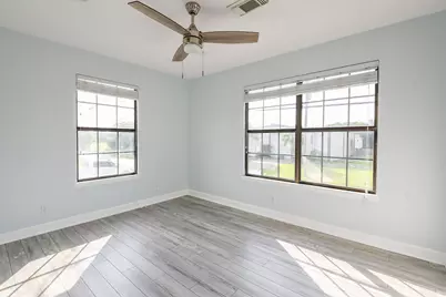 1615 Railroad Avenue, San Leon, TX 77539 - Photo 39