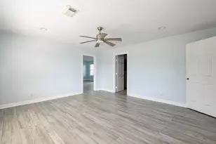 1615 Railroad Ave, San Leon, TX 77539 - Photo 21